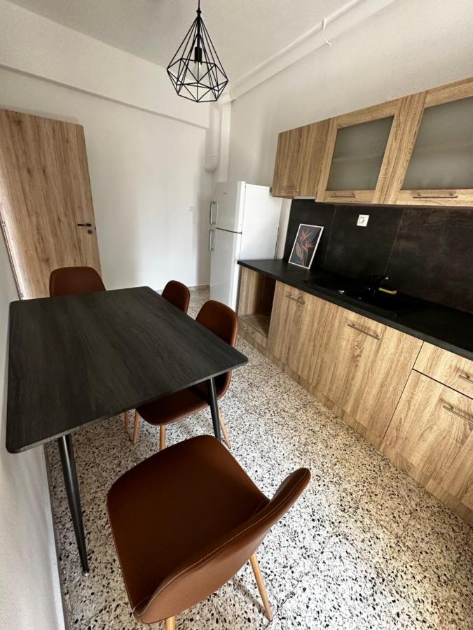 Sunflower Suite Trikala Ngoại thất bức ảnh